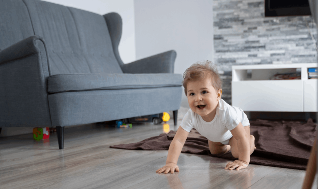 Пол для ребенка должен быть максимально безопасным