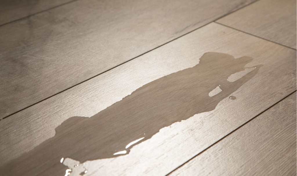 Ламинат очень чувствителен к влаге