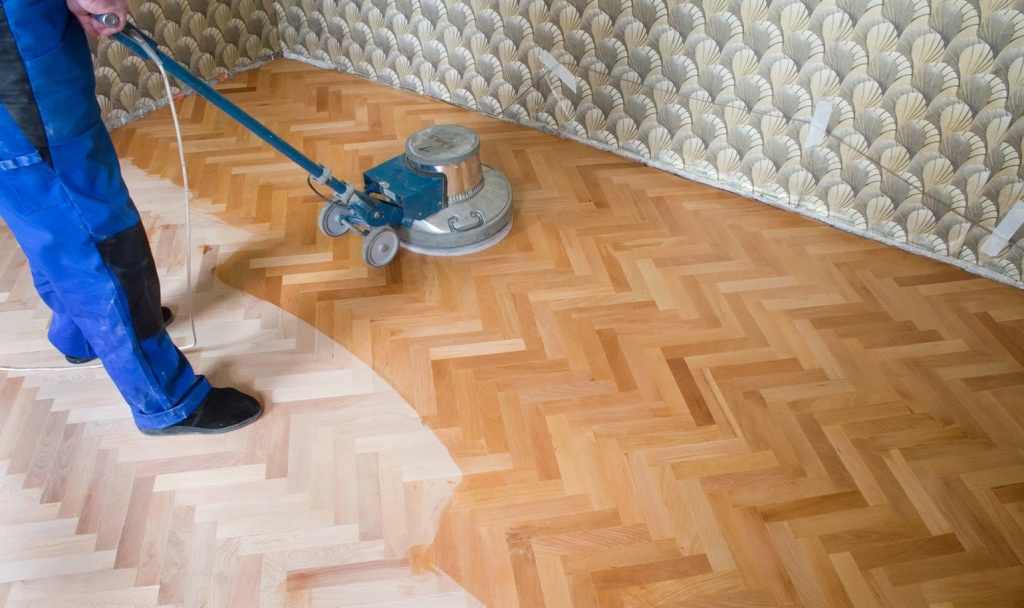 Работа со шлифмашиной